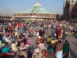 El flujo de peregrinos continúa de manera constante; se prevé la llegada total de 50 mil visitantes en las próximas horas. ARCHIVO /