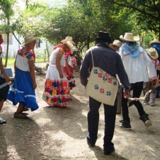 Documentan danza ancestral de huasteca hidalguense
