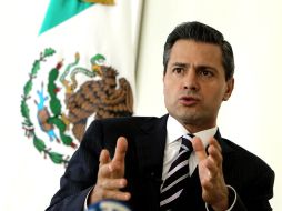 Enrique Peña Nieto asegura que su administración trabaja para prevenir y sancionar la trata de personas. ARCHIVO /