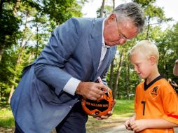 Hiddink vuelve a la Oranje tras haber dirigdo también a Rusia, Turquía y Australia. EFE /