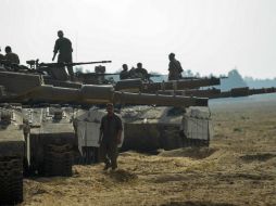 El primer ministro expresa orgullo por los soldados que dice, están llevando a cabo 'un trabajo extraordinario' EFE /