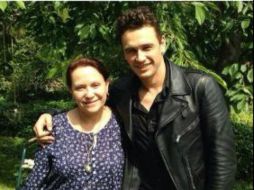 La mexicana compartió créditos con Franco en 'Wild Horses'. ESPECIAL /