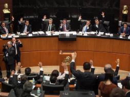 El PRD asegura que a pesar de la aprobación de la reforma energética en el Senado, esto no es un hecho. SUN /