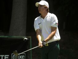 Carlos Ortiz, juega sin la presión del norteamericano Andrew Putnam, quien acecha la cima que ostenta el tapatío. ARCHIVO /