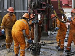 El Congreso aprobó la apertura de la exploración y producción de hidrocarburos a la competencia de compañías privadas.  /