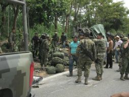 Al lugar del accidente se presentó el agente del Ministerio Público para tomar conocimiento de los hechos. ARCHIVO /