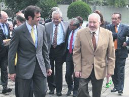 Lorenzo Córdova y José Ángel Luna. El INE tiene hasta el 31 de agosto para presentar un anteproyecto de presupuesto ante Hacienda. SUN /