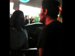 Durante el video se alcanzan a distinguir varias frases del hombre ebrio. ESPECIAL /