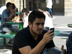 Los concesionarios del servicio de telecomunicaciones deberán presentar solicitud electrónica de registro de sus tarifas a usuarios. ARCHIVO /