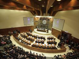 Con la nueva norma aprobada por el pleno, se prevé amonestaciones a funcionarios públicos. ARCHIVO /