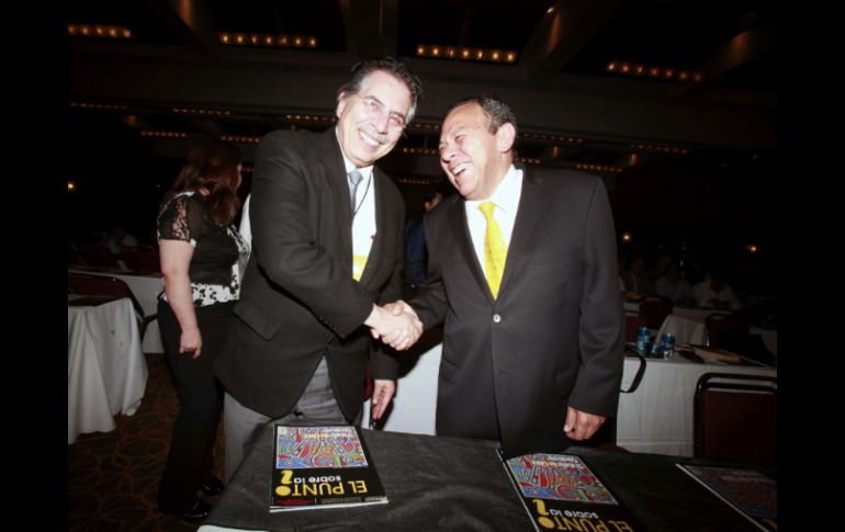 Jesús Ortega (I), de Nueva Izquierda, con aliados de Alternativa Democrática Nacional, van por la mayoría en los órganos directivos. SUN /