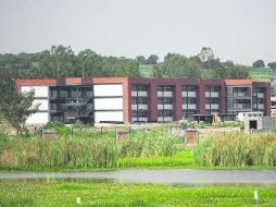 Obras. Una parte de los edificios del CUTonalá ya está terminada, pero todavía se aprecian otros en obra negra.  /