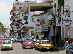 El objetivo es evitar que los consumidores sean objeto de algún abuso por parte de los establecimientos comerciales en Puerto Vallarta. ARCHIVO /