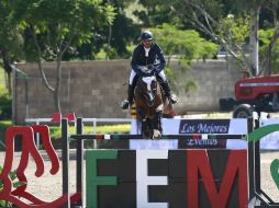 Pizarro, a lomos de 'Polasko Scribe', terminó su recorrido sin faltas y con tiempo de 41.33 segundos.  /