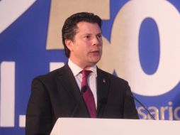 Juan Alonso Niño Cota menciona que un debate sobre el salario mínimo debe analizarse por parte de los diferentes responsables. ARCHIVO /