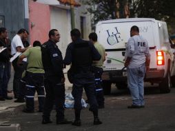 Personal del IJCF levantaron el cadáver de José de Jesús Jáuregui. ARCHIVO /