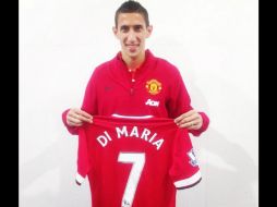 Ángel Di María ya fue presentado y pasó los exámenes médicos. Foto: @ManUtd. ESPECIAL /