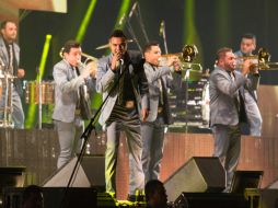 La banda de regional mexicano conquista al público con temas como 'Vámonos de fiesta' y 'Que bonita'. NTX /