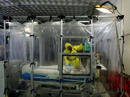 El paciente está aislado con el procedimiento médico para esos casos. ARCHIVO /