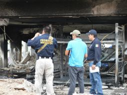 Autoridades de los tres niveles de gobierno se trasladaron al lugar de los hechos para iniciar el análisis de las causas del incidente. EFE /