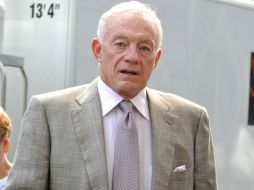 Jones dijo que las fotos en las que se le ve con 'strippers' fueron manipuladas. AP  /