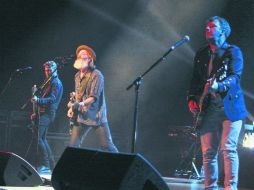 El cuarteto escocés no dudó en mostrar su alegría por tocar en la Perla Tapatía. EL INFORMADOR  F. Atilano  /