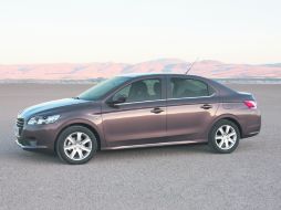 A pesar de que ya tiene más de año y medio en el mercado, hasta ahora el 301 no contaba con caja automática. CORTESÍA  Peugeot  /