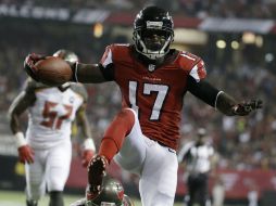 Hester superó a Deion Sanders con el mayor número de regreso de patadas para TD. AP  D. Goldman  /