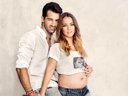 La actriz dice que con este embarazo cumple el deseo de convertirse en mamá. TWITTER ‏@AdamariLopez ESPECIAL /