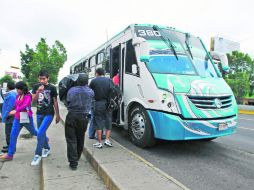 La Secretaría del Trabajo analiza sanciones a la ruta 380 por simular el pago fijo a los choferes. EL INFORMADOR / E. Barrera