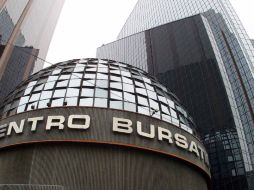 El mercado local opera en línea con los indicadores bursátiles de EU, que registran descensos generalizados. SUN /