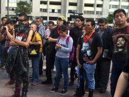 Los marchantes empiezan a congregarse en la Plaza de las Tres Culturas. SUN / I. Pérez