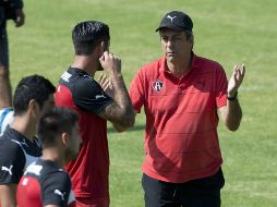 Tomás Boy mantiene concentrado al vestidor rojinegro. Un triunfo más los clasificaría virtualmente a la Liguilla. MEXSPORT / A. Macías