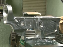 La cantidad de armas ensabladas, explica el primer fiscal, dependía de la ''materia prima''. Ésta llegaba desde los Estados Unidos. ESPECIAL /