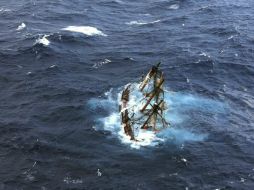 El barco, con 71 pasajeros, se hundió minutos después de salir del puerto de Konta. EFE / ARCHIVO