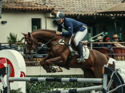 Arturo Navarro y 'CoolDown' registraron 50.10 segundos en el desempate de la prueba estelar de la jornada sabatina. EL INFORMADOR / A. Hernández