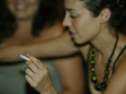 Los especialistas recomiendan evitar el tabaquismo de forma activa y pasiva. EL INFORMADOR / ARCHIVO