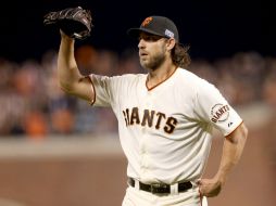 Bumgarner y los Gigantes abrirán la Serie Mundial el martes por la noche, en Kansas City. AFP / C. Petersen