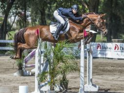Alfonso Díaz se llevó la victoria montando a 'Virginia'. EL INFORMADOR /