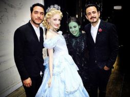 En esta función especial, los padrinos fueron Rodrigo Ávila y Guillermo Méndez, integrantes de Motel. TWITTER / @motelmx