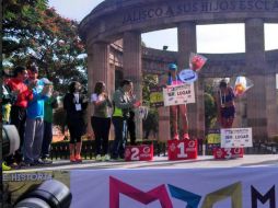 Las corredoras nacionales triunfaron en esta edición de la carrera. EL INFORMADOR / J. Robles