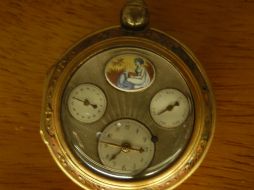 El INAH y Vacheron Constantin tienen un convenio para colaborar con el estudio y conservación de la colección de relojes de bolsillo. EL INFORMADOR / ARCHIVO