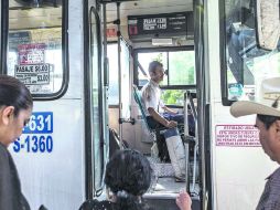 Maltrato de los choferes,exceso de velocidad y problemas para aceptar transvales o bienevales,algunas de las quejas contra la Ruta 631 EL INFORMADOR / A. Hernández