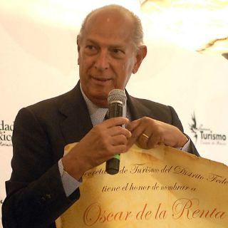 Familia de Óscar de la Renta lo despide con emotiva carta