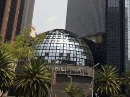 La BMV abre con una ganancia de 0.22 por ciento mientras que los mercados a nivel mundial presentan movimientos negativos. AFP / ARCHIVO