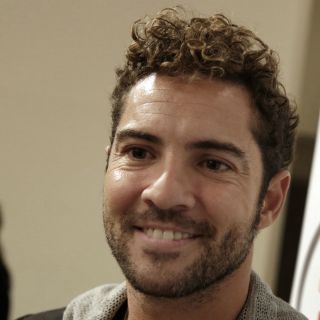 En mi vida sentimental estoy bien: David Bisbal