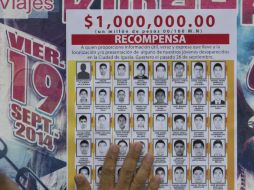 Señalan que la salida de Aguirre se debió a la presión que los universitarios han hecho para que resuelva la desaparición. AP / ARCHIVO