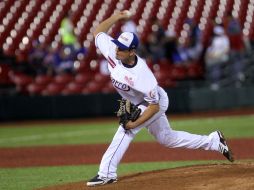 Delgadillo será revisado por Cuauhtémoc Reyes, especialista en brazos de beisbolistas. EL INFORMADOR / A. Hinojosa