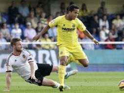 El delantero mexicano no pudo pesar en el marcador. EFE / D. Castelló