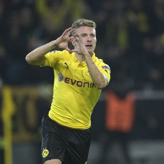 Dortmund clasifica para octavos de la Champions